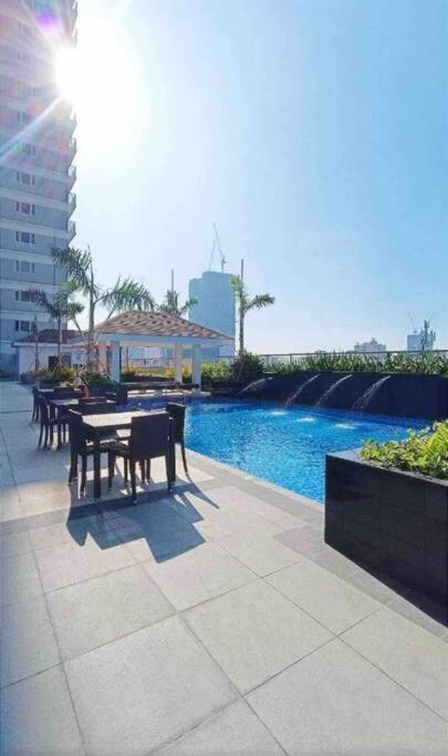 Chen'S Cozy 2Bedroom @ Coast Residences Manila Exterior foto