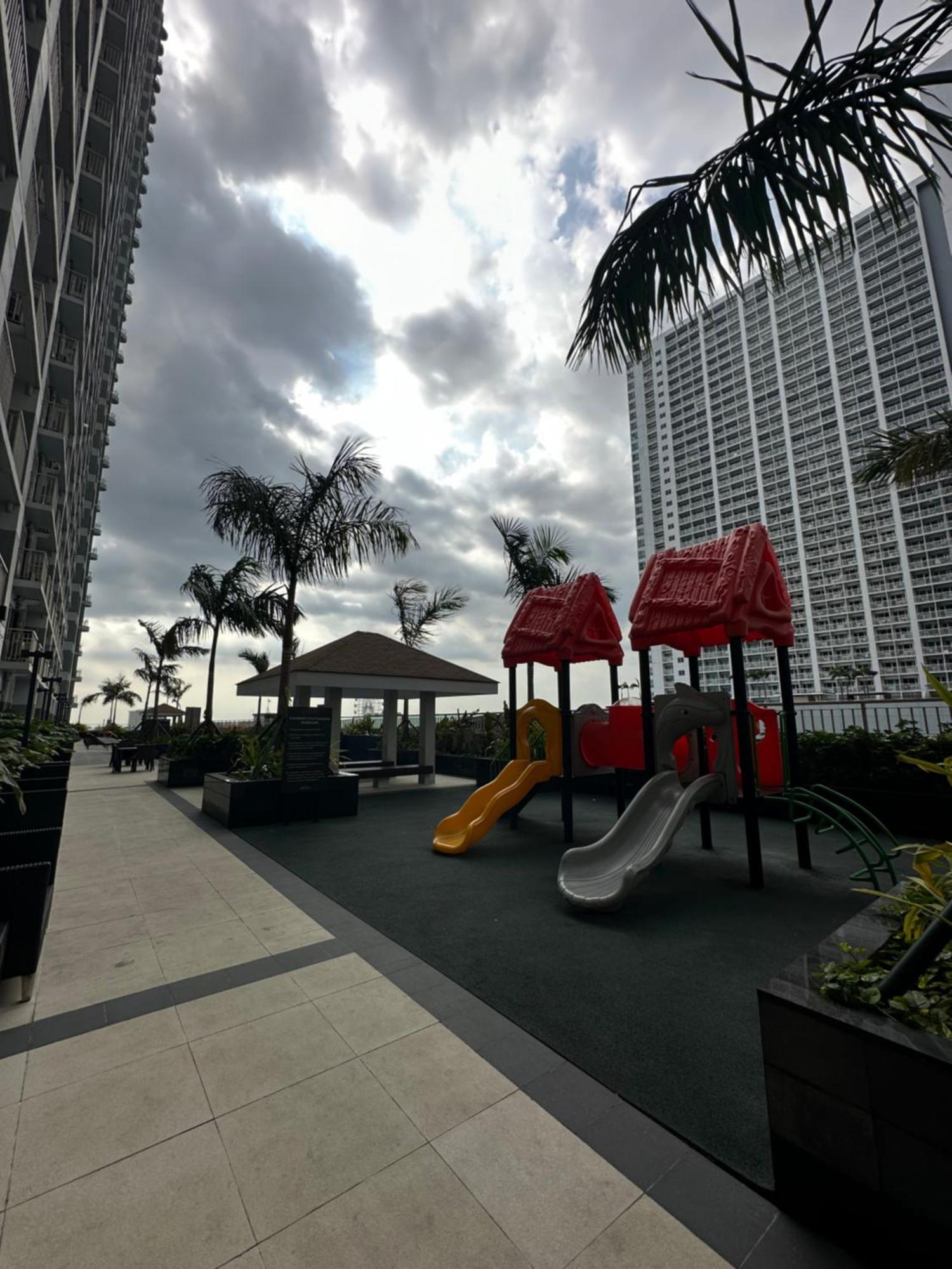 Chen'S Cozy 2Bedroom @ Coast Residences Manila Exterior foto